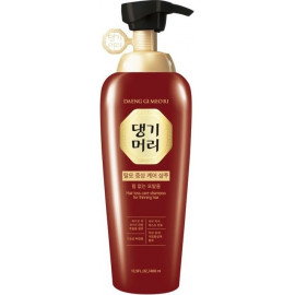 Шампунь DAENG GI MEO RI для ослабленных и тонких волос Hair loss care shampoo for thinning hair 400 мл